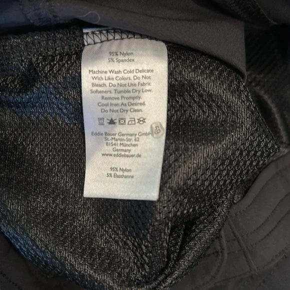 Eddie Bauer Stretch Nylon Cargo Capri Pants - Picture 6 of 8